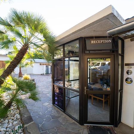 Hotel Pension Palmquell Klein Windhoek Luaran gambar