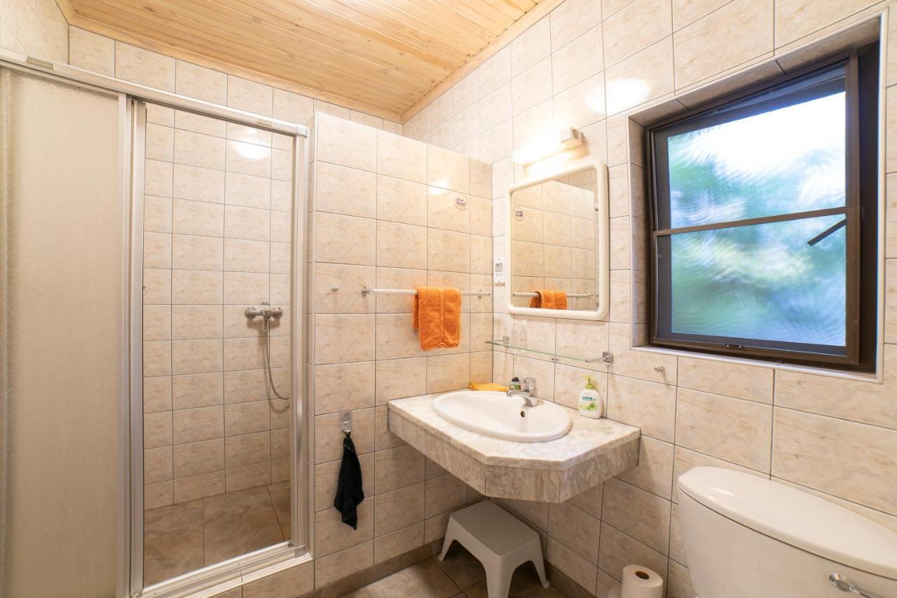 Hotel Pension Palmquell Klein Windhoek Luaran gambar