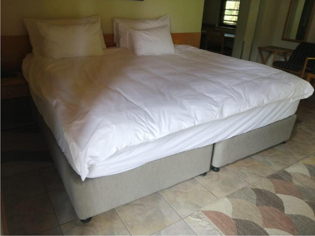 Hotel Pension Palmquell Klein Windhoek Luaran gambar